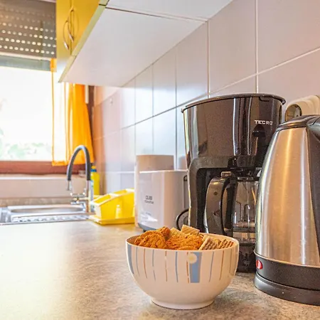 1 Bedroom Amazing In Rogoznica